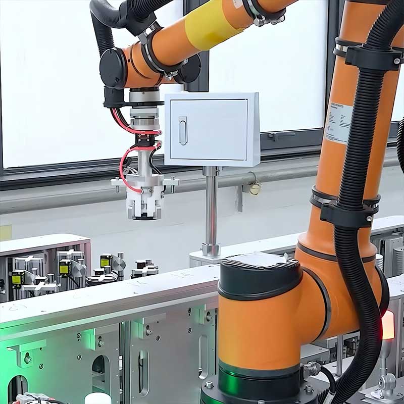 AUBO I16H Collaborative 6 Axis Material Handling Desktop Robot Payload 16kg Workspace 967.5mm with Gripper