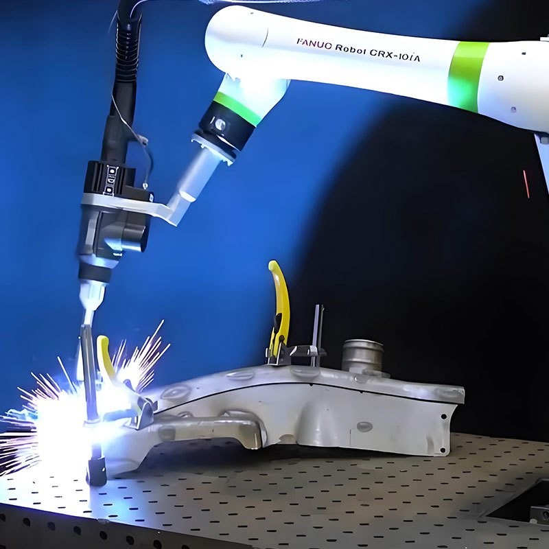 FANUC CRX-10iA/L Cobot Arc Welding Collaborative Robot with Welding Machine and Positioner